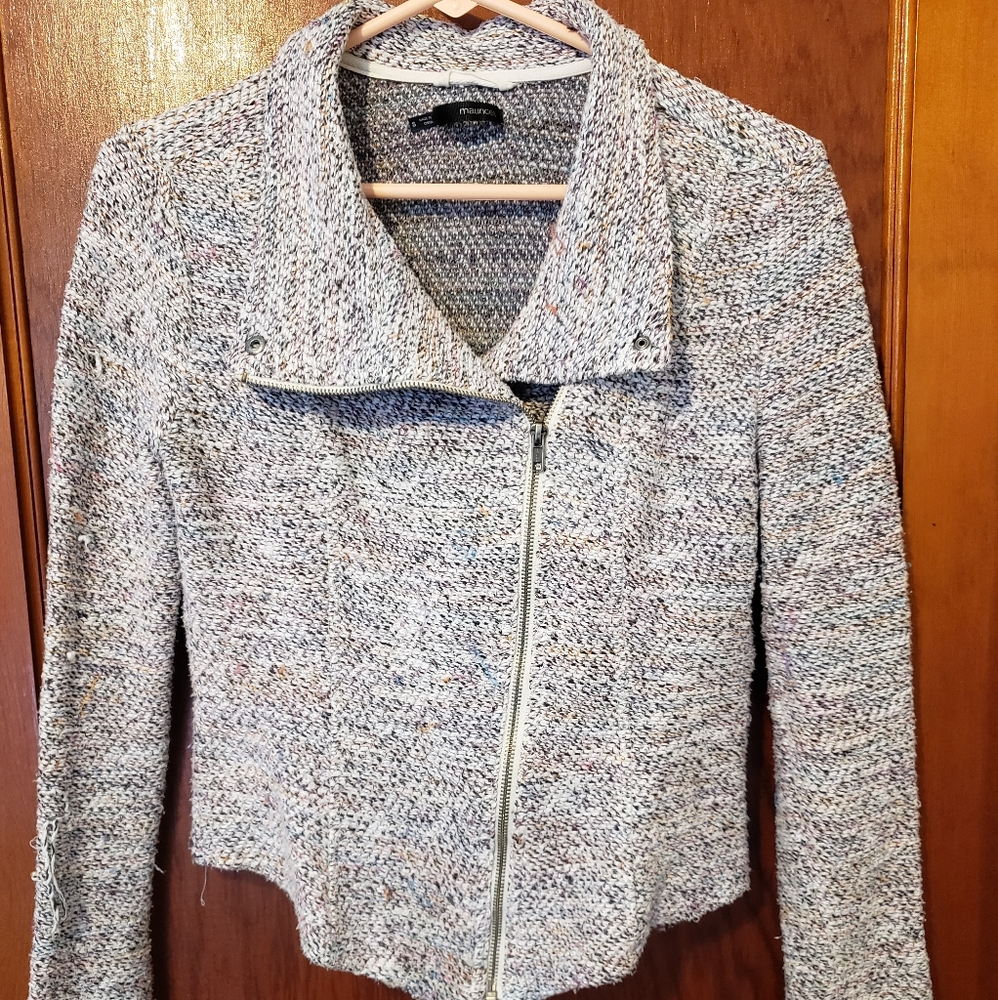 Zip up sweater